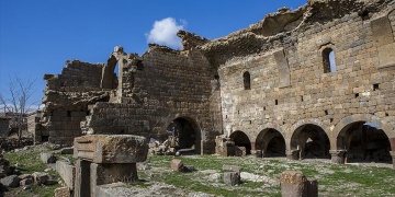 Karaman Binbir Kilise 19. yüzyıldaki depremle yıkılmış