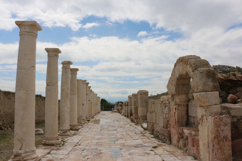 Denizli Tripolis antik kentinde 2 bin yıllık pazar yeri