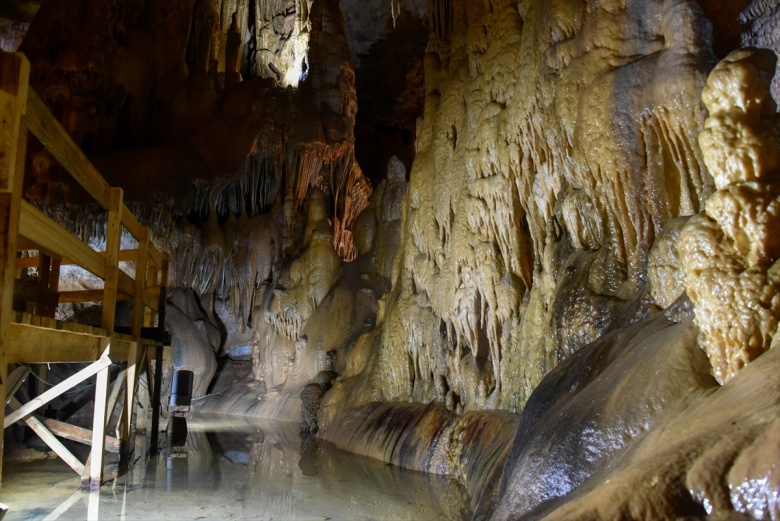 Gümüşhane Karaca Mağarası