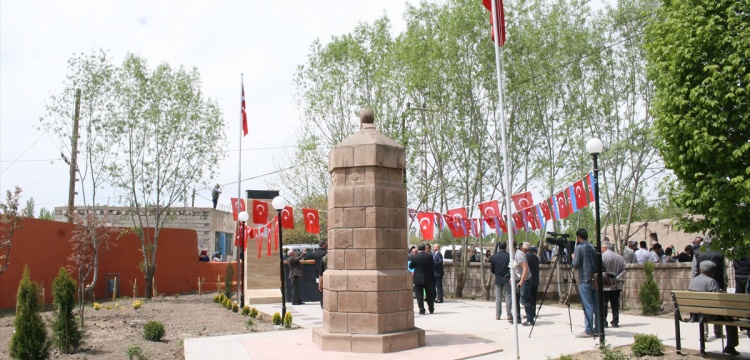 Iğdır'da restore edilen anıt mezarlar