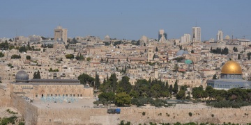 Yahudi yerleşimciler Mescid-i Aksaya zorla girdi