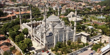 Sultanahmet Camisinin 4 minaresi sökülüp yeniden örülüyor