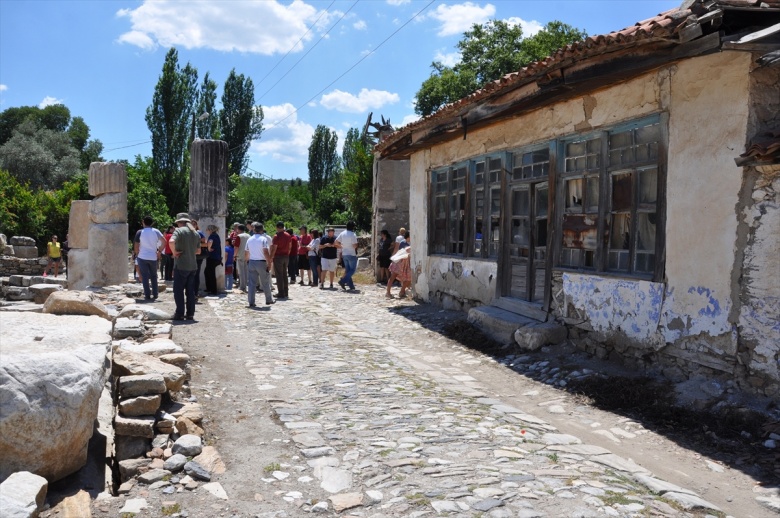 Stratonikeia antik kentinde zeytinyağı tadımı