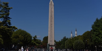 Dikilitaş - Obelisk