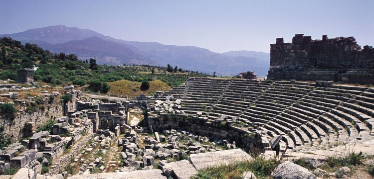 Lykia Bölgesi’ndeki antik tiyatroların genel özellikleri