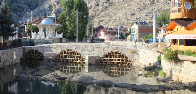 Konya Bozkır’da Selçuklu Köprüsü restore ediliyor
