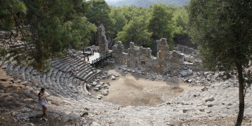 Tarihle doğanın bütünleştiği kent: Phaselis