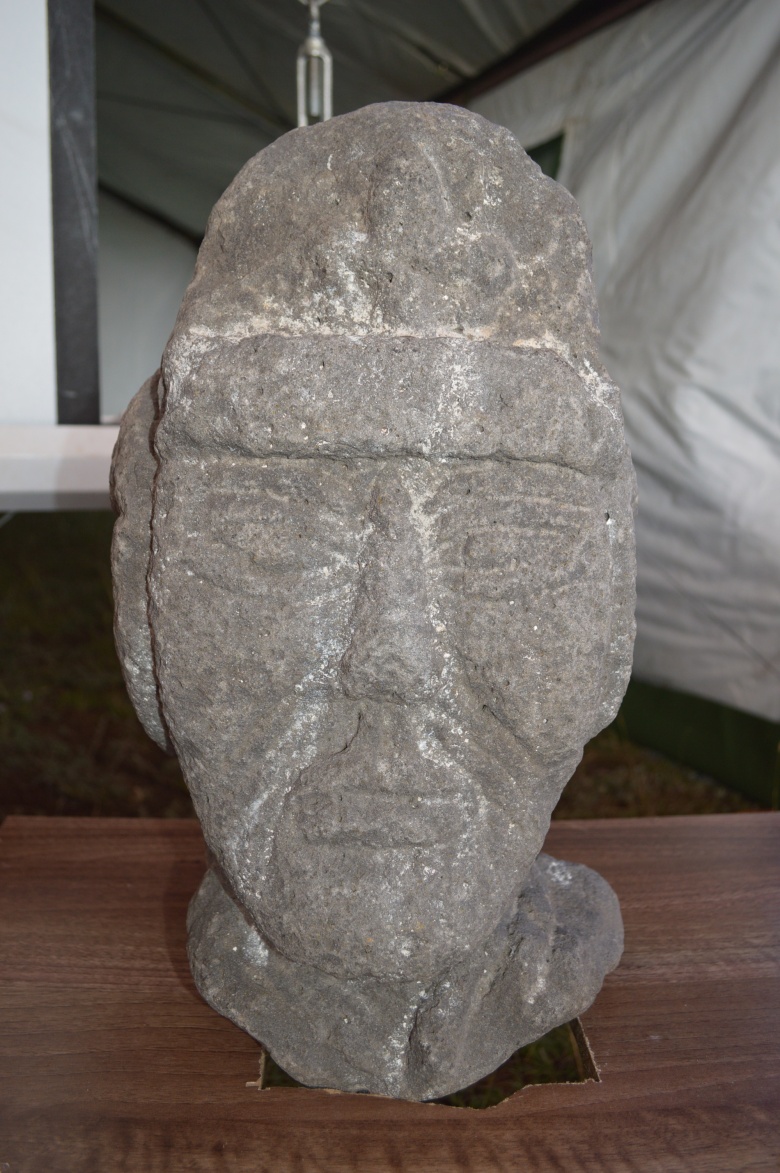 Moğolistan'da eski Türklere ait taş heykeller bulundu