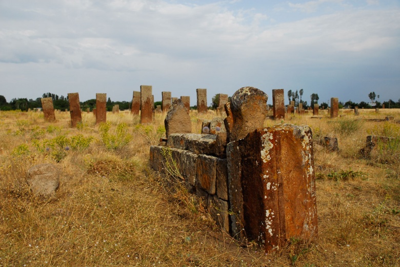 Ahlat Mezartaşları