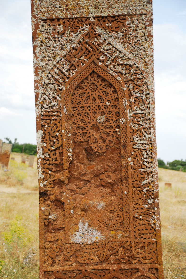 Ahlat Mezartaşları