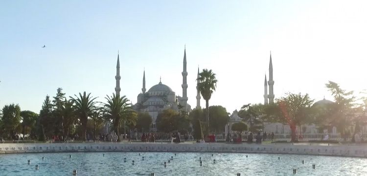 Sultanahmet Camisi'nin minaresi restore edildi