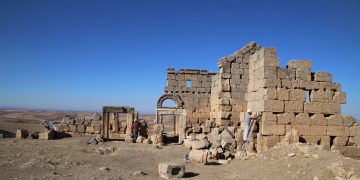 Zerzevanda Mithras tapınağı izi