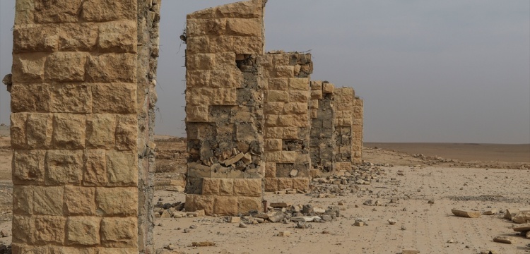 Nemrud antik kenti büyük oranda tahrip edilmiş