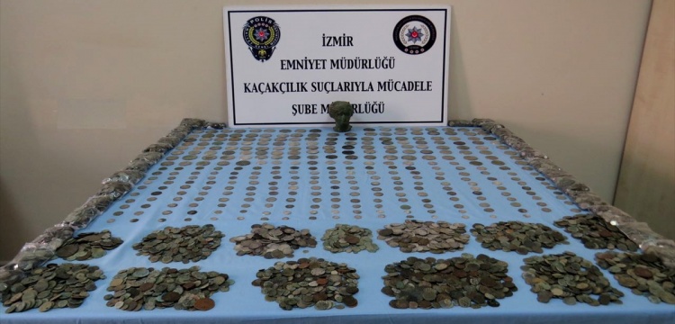 İzmir'de 13 Bin  tarihi eser yakalandı