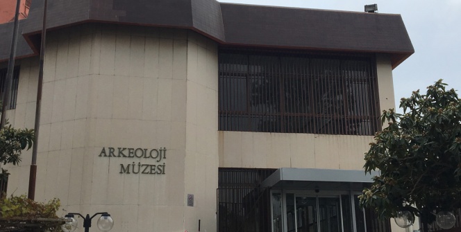 İzmir Arkeoloji Müzesi