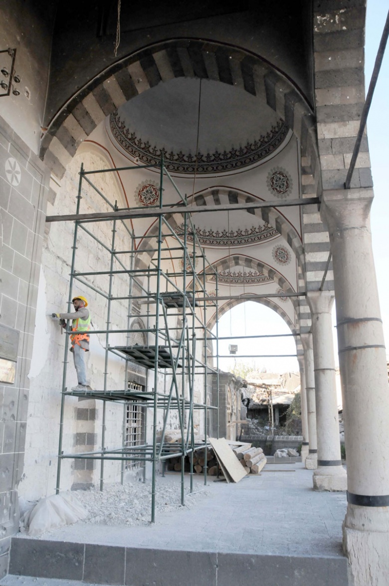 Diyarbakır Sur'daki Tarihi Eserlerin Restorasyonu