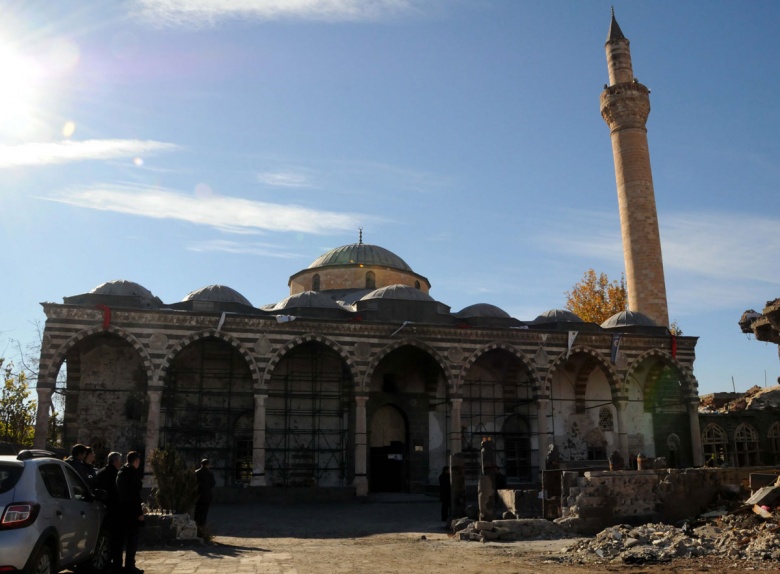 Diyarbakır Sur'daki Tarihi Eserlerin Restorasyonu