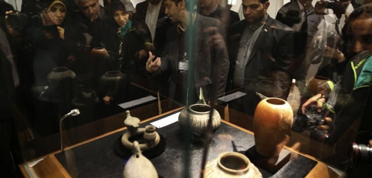 İran'ın Batılılardan kurtardığı antik eserler sergileniyor