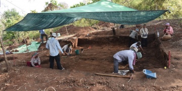 Kamboçyada bin yıllık demir döküm atölyesi bulundu