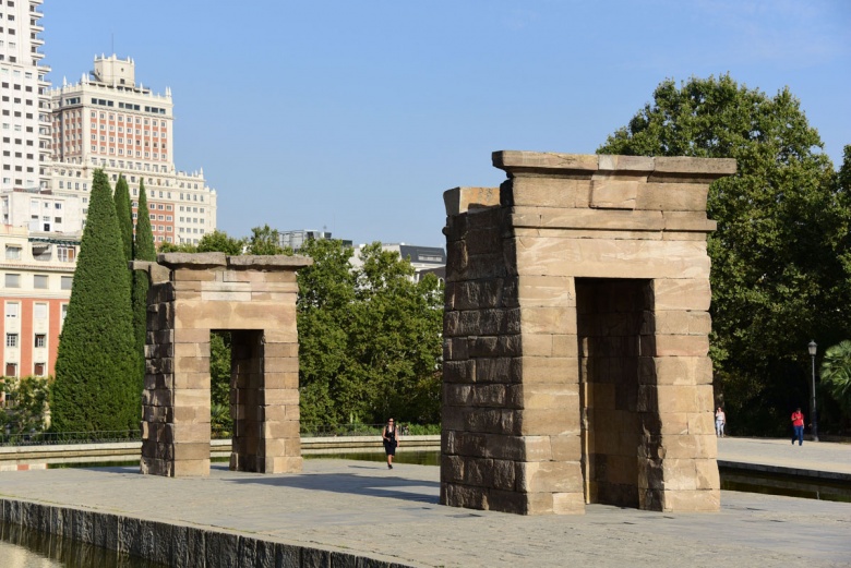 Debod tapnağı Madrid