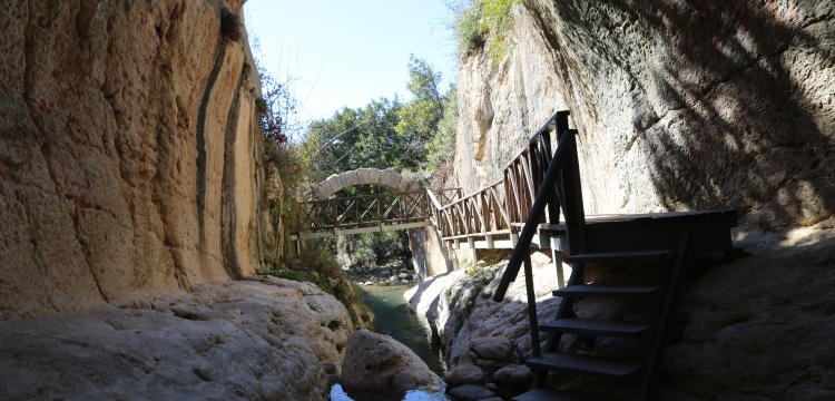 Roma'nın Çılgın Projesi Titus Tüneli ve Beşikli Mağara
