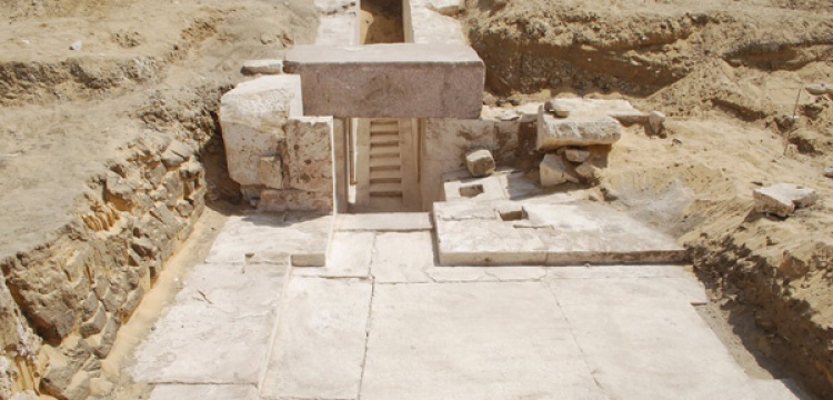 Mısır'da bir piramit kalıntısı daha bulundu