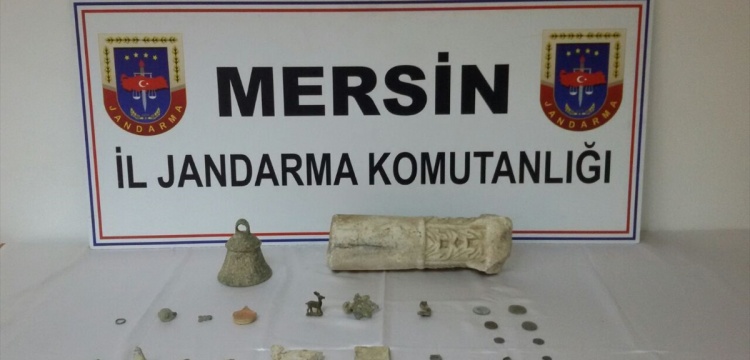 Tarsus'ta satılmak istenen 24 tarihi eser yakalandı