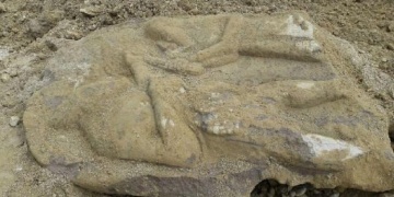 Arkeologlardan stel sahte raporuna sitem