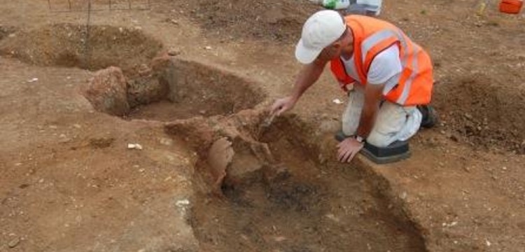 İçine 5 ceset gömülmüş Tunç Çağı ayin alanı bulundu