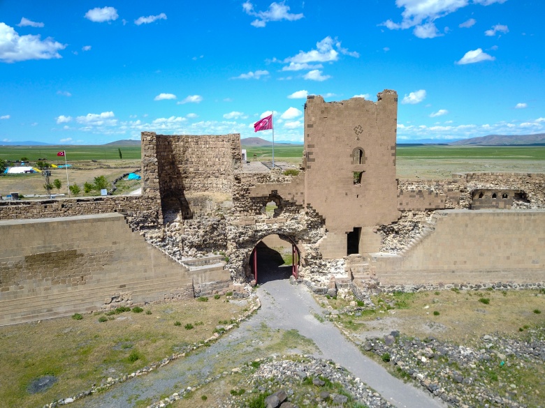 Kars'ın Ani Harabelerine havadan bakış