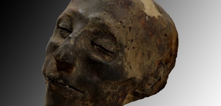 Mısır Soylusu Nebiri'nin yüzü 3400 yıl sonra 'geri döndü'!