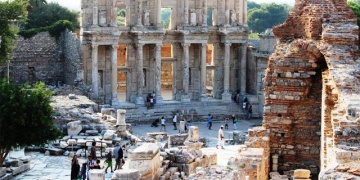 İzmirdeki müze ve ören yerlerinin gelirleri yüzde 14 arttı