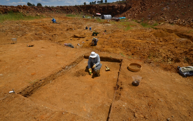 Banaz'da su kenarında neandertal izi bulundu