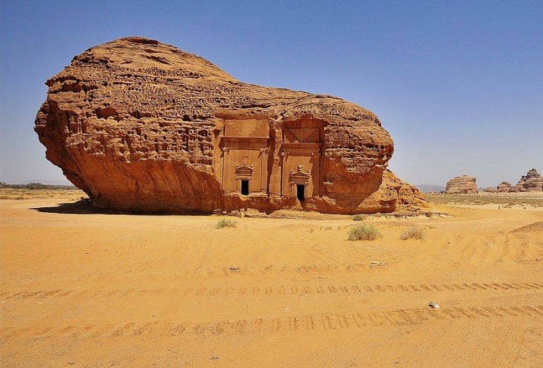 Suudi Arabistan'ın saklı şehri: Mada'in Saleh