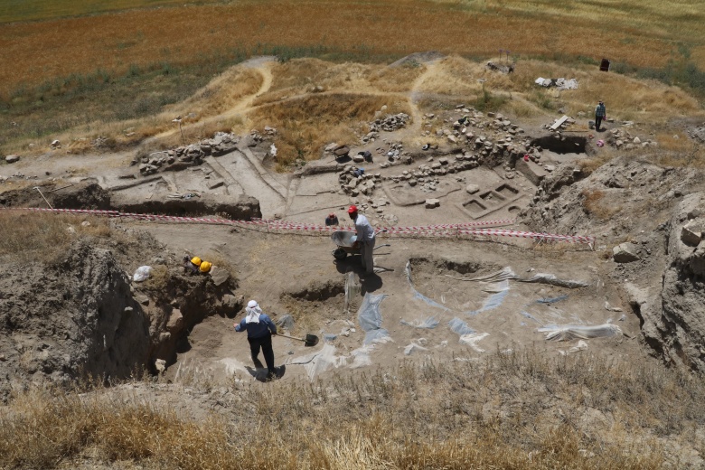 Çadır Höyük'te kazı aşırı hassasiyet istiyor