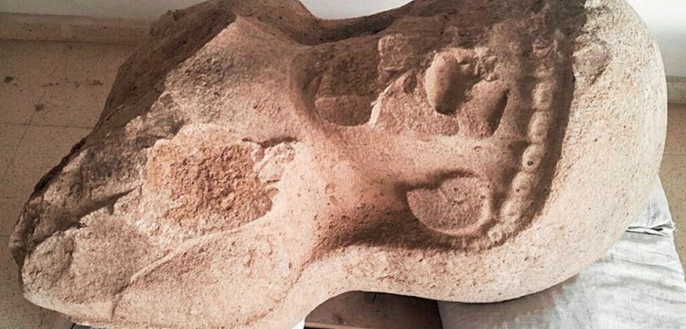 Hatay'da Hititlerden kalma  bir tonluk kadın heykeli bulundu