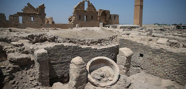 Harran'da arkeologlar bin yıllık mis kokular buldu