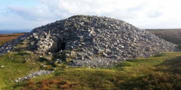 Carrowkeeldeki neolitik cenazeler gömülden kesilip biçilmiş