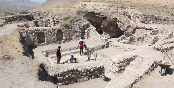 Kemahta bulunan bin yıllık Türk Mahallesi