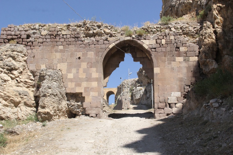 Kemah'ta bulunan bin yıllık Türk Mahallesi