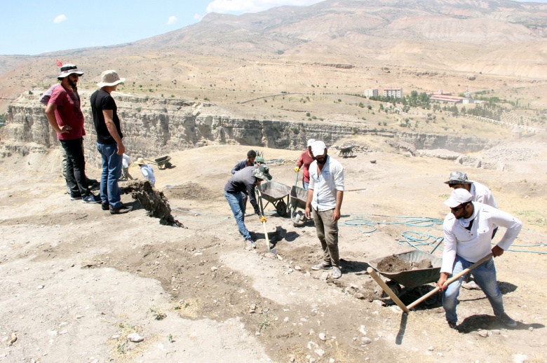 Kemah'ta bulunan bin yıllık Türk Mahallesi