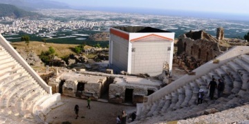 Opramoas anıtı restorasyonuyla ilgili yeni iddialar