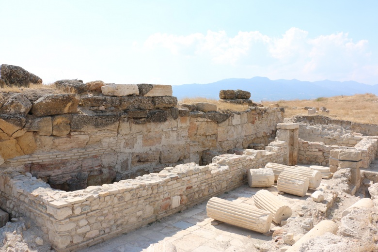 Tripolis Antik Kenti arkeoloji kazıları