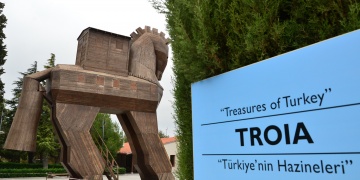 Arkeolog ve muhtarlar Troia Kültür Rotasında buluştu