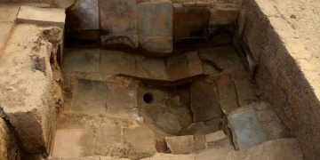 Çinde en az iki bin yıllık lüks banyolar bulundu