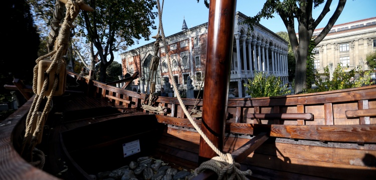 Yenikapı 12 teknesi İstanbul Arkeoloji Müzeleri'nde sergileniyor