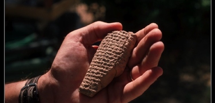 Ziyaret Tepe'de Asur'un çöküşünü anlatan tablet bulundu