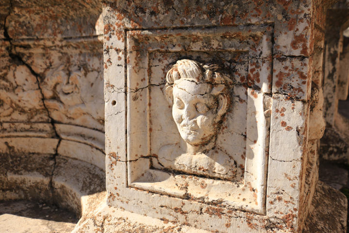 Baalbek tapınak şehri