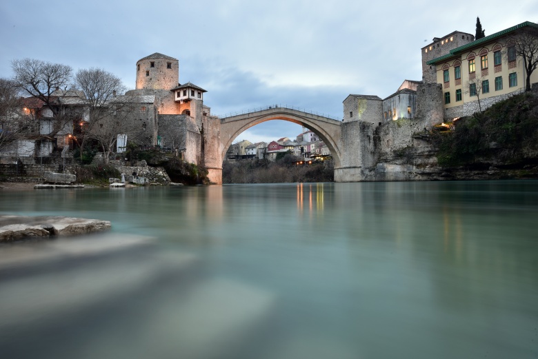 Tarihi Mostar Köprüsü