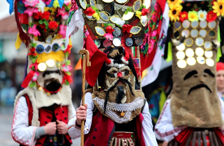 Antik Cağ Geleneği: Kukerlandia (Maske) Festivali